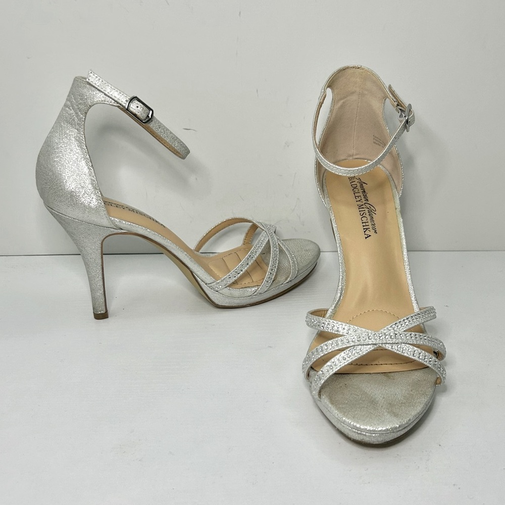 Badgley Mischka American Glamour Silver Rhinestone Strappy High Heels Size 7